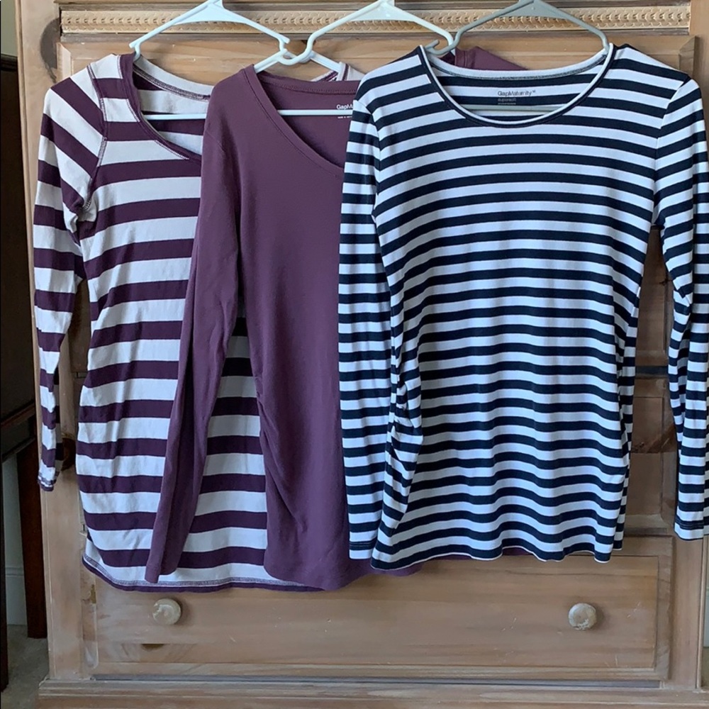 Lot of 3  - Gap(2) and Old Navy (1) maternity tops